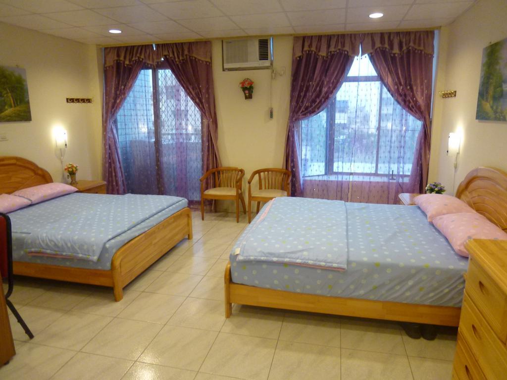 Sun Moon Star Hostel Budai Luaran gambar