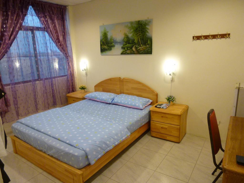 Sun Moon Star Hostel Budai Luaran gambar