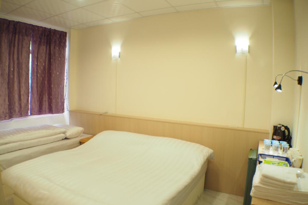 Sun Moon Star Hostel Budai Luaran gambar