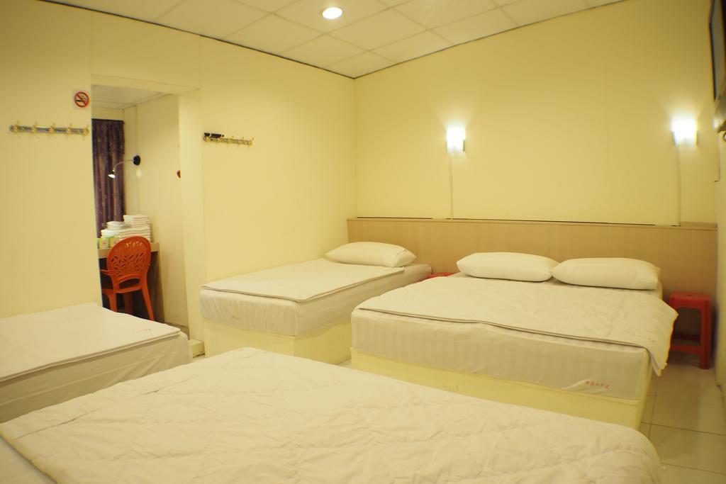 Sun Moon Star Hostel Budai Luaran gambar